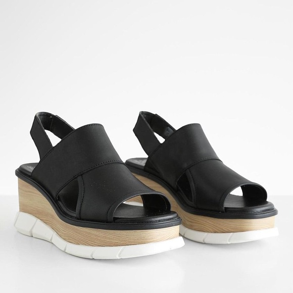 Sorel Shoes - SOREL women’s Joanie III Slingback Wedge Sandal